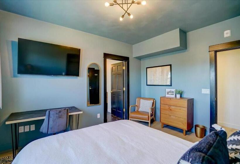 فندق صغير 202   Single Queen