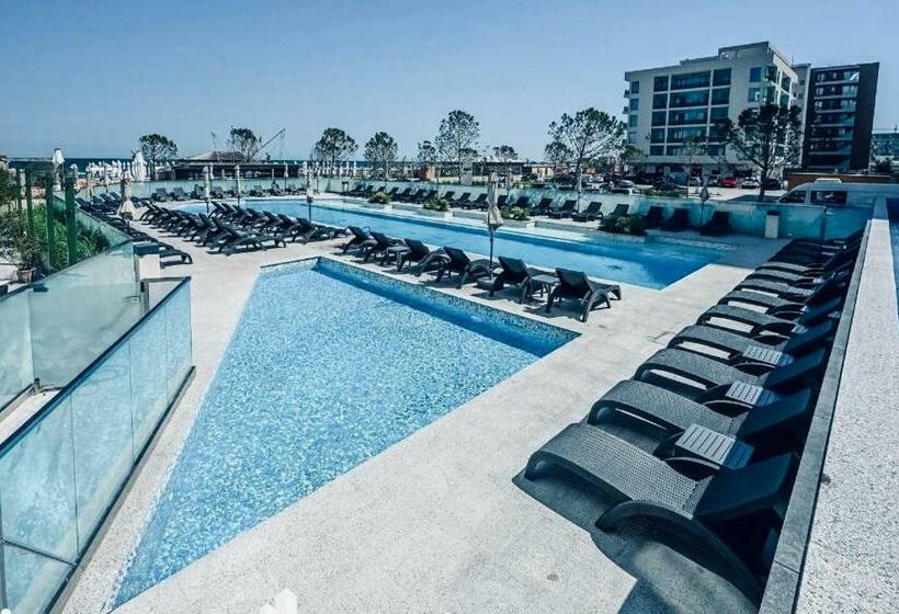 Nereide Apartament   Complex Infinity Pool