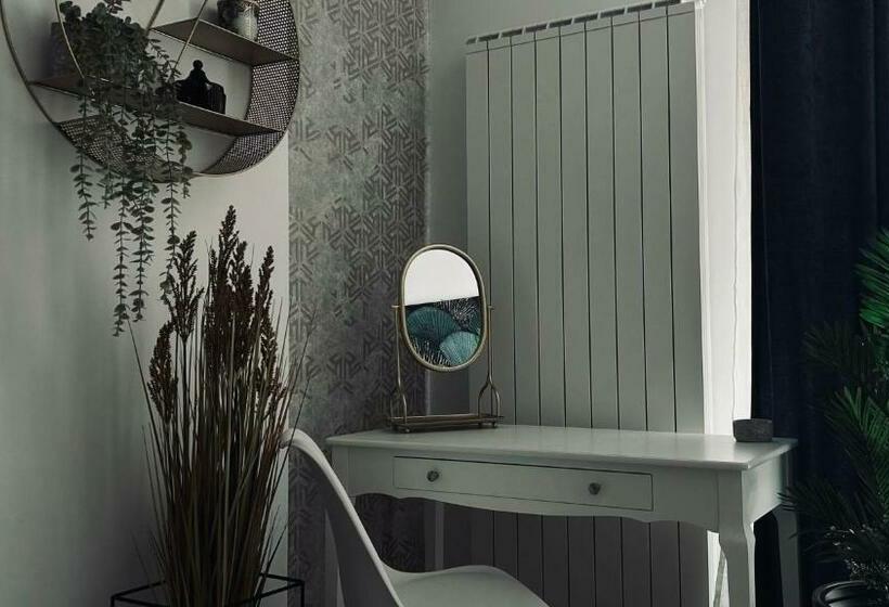 Nereide Apartament   Complex Infinity Pool