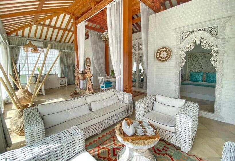 مبيت وإفطار Piramida S White Villa S Bali   Joglo