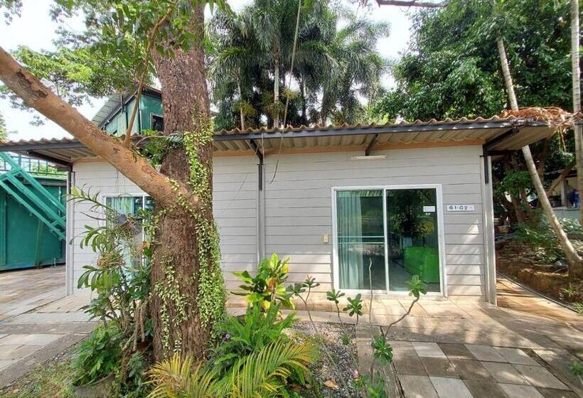 Hotel ปานีวิลล์ รีสอร์ต