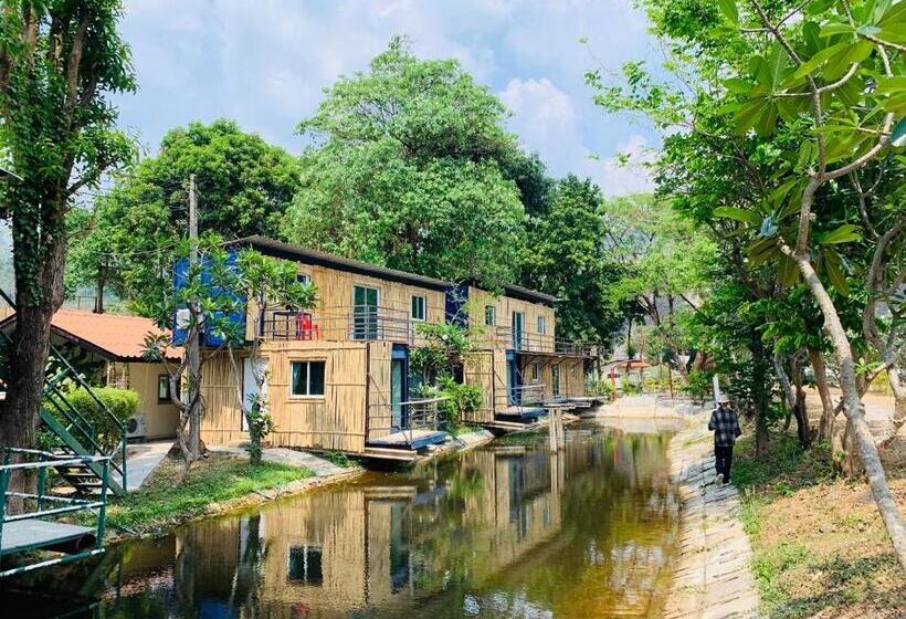 Hotel ปานีวิลล์ รีสอร์ต