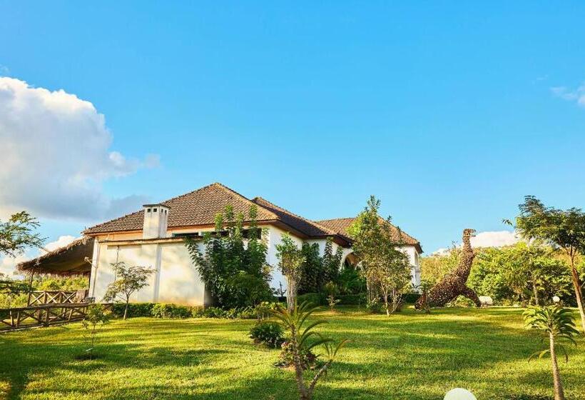 Hotell Andasibe Sifaka Lodge