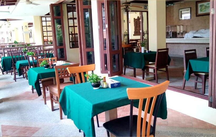 호텔 Ao Nang Bay Resort