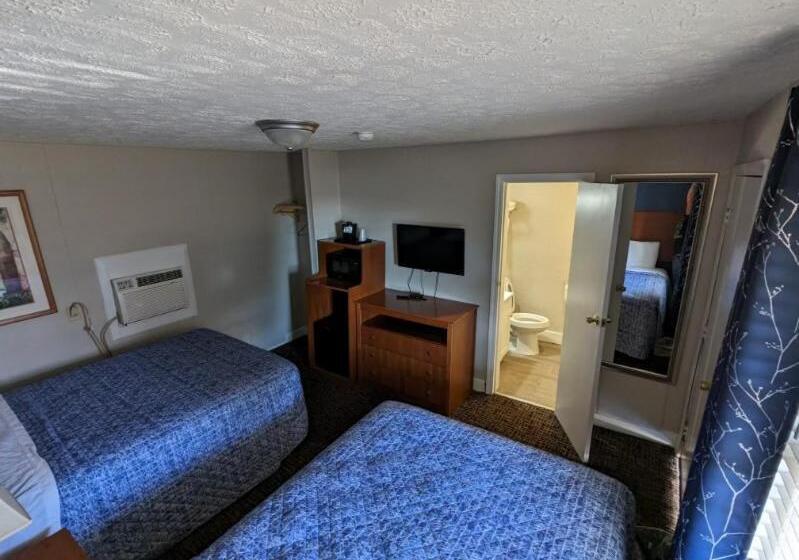 Отель Bea S Parkway Inn