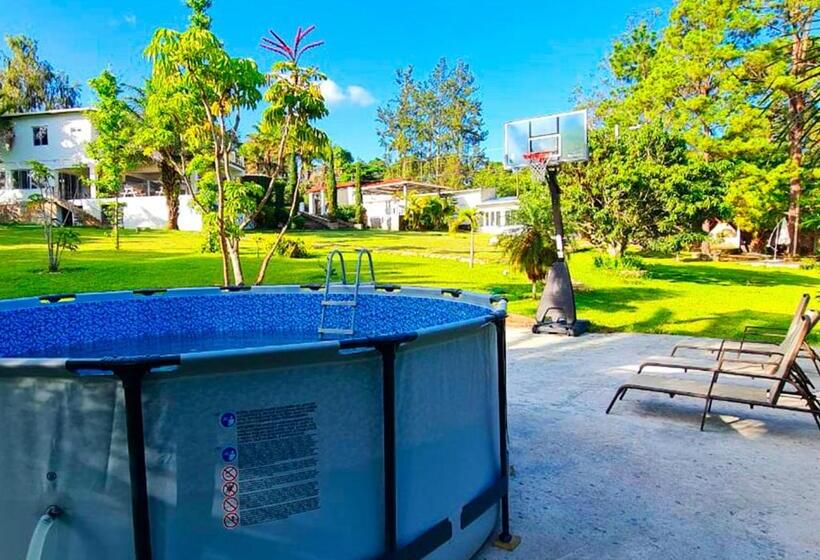 هتل Cocoview Valle De Angeles