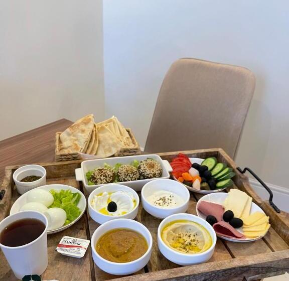 Отель Different