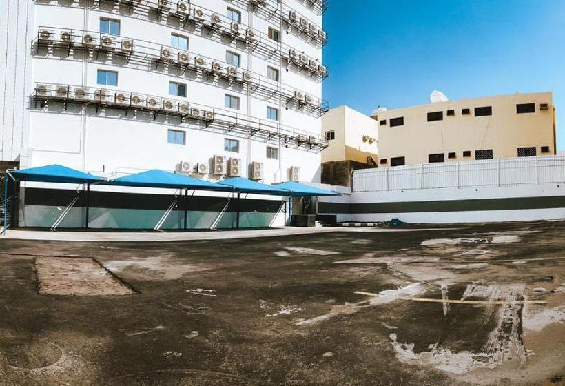 Отель Different