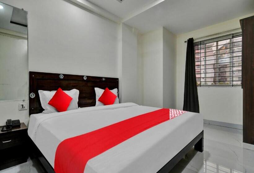 בית מלון כפרי Oyo Flagship 81131  Dr Greens