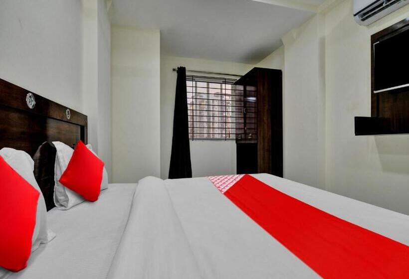 בית מלון כפרי Oyo Flagship 81131  Dr Greens