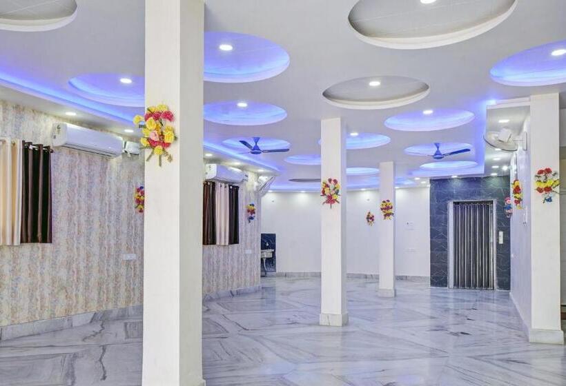 호텔 Oyo Flagship 81158  Rukmini Inn Banquets