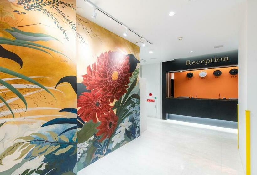 Отель Sanrriott Osaka Hommachi