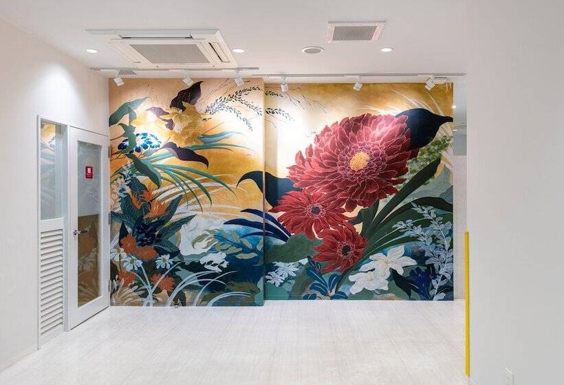 Отель Sanrriott Osaka Hommachi