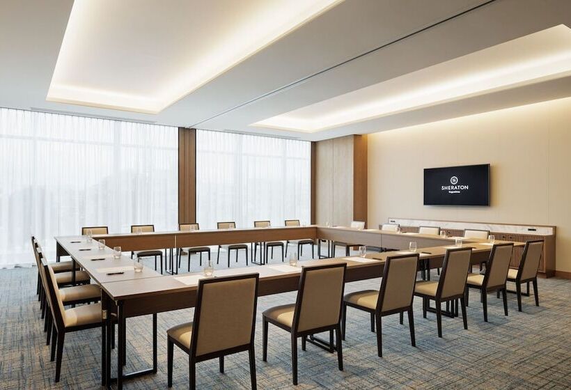 בית מלון כפרי Sheraton Kagoshima