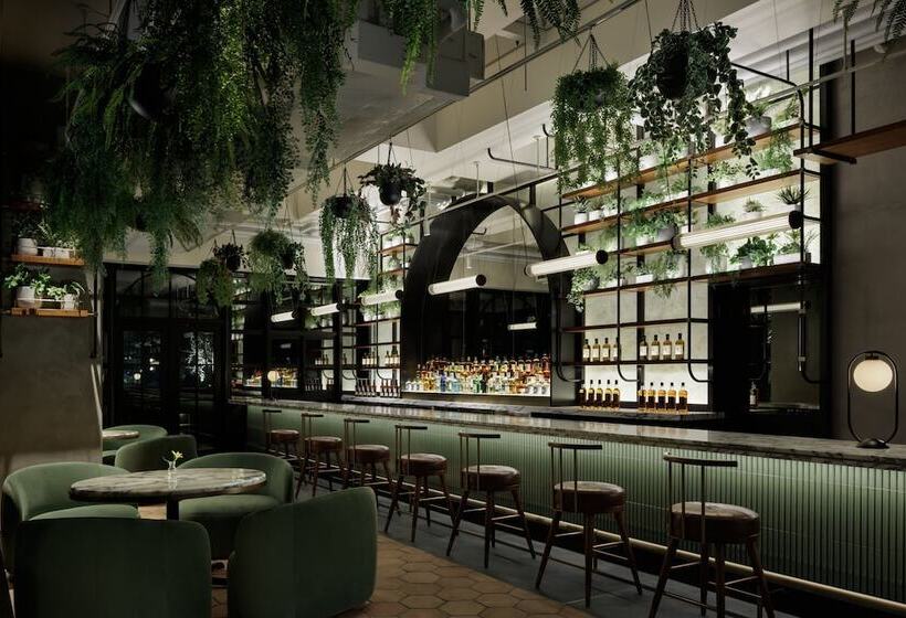 בית מלון כפרי Sheraton Kagoshima