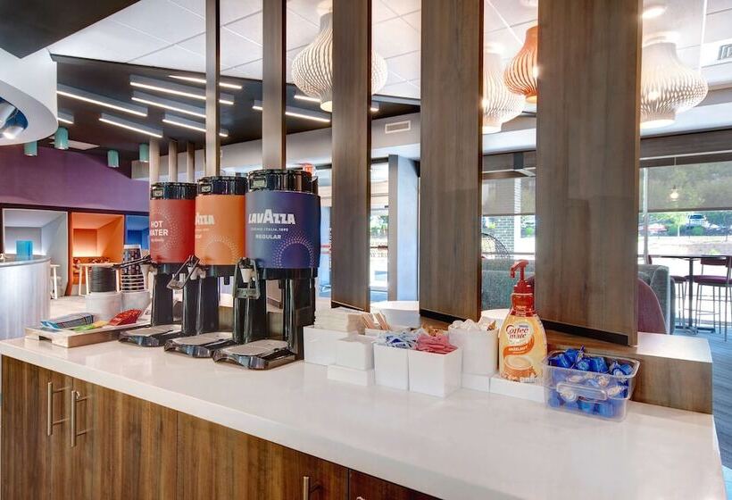 Отель Tru By Hilton Wake Forest Raleigh North