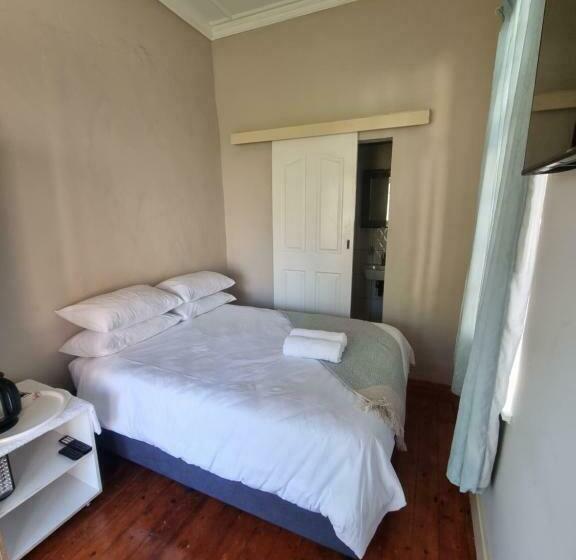 بنسيون Capital On French Guest House