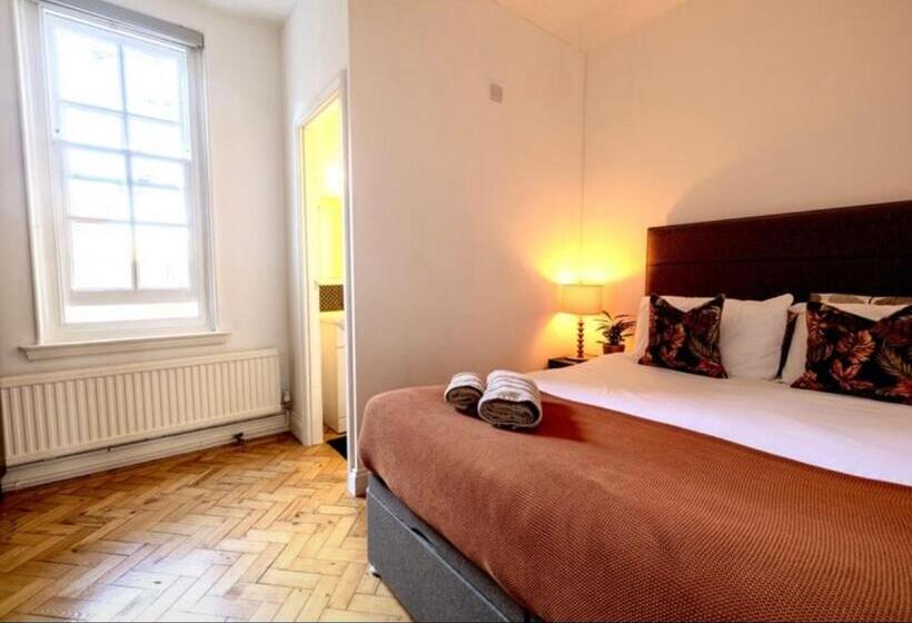 膳宿费 The Vicarage Tooting, Sw17