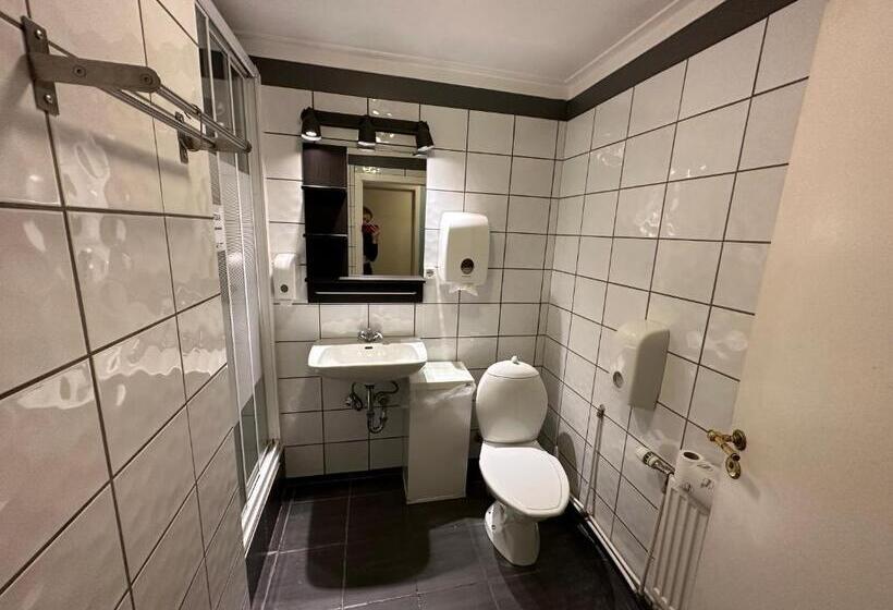 پانسیون Taergesen Guesthouse