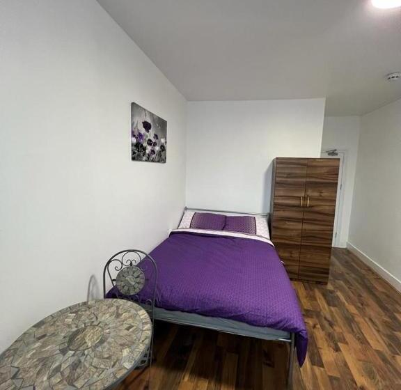 펜션 Woodgreen House