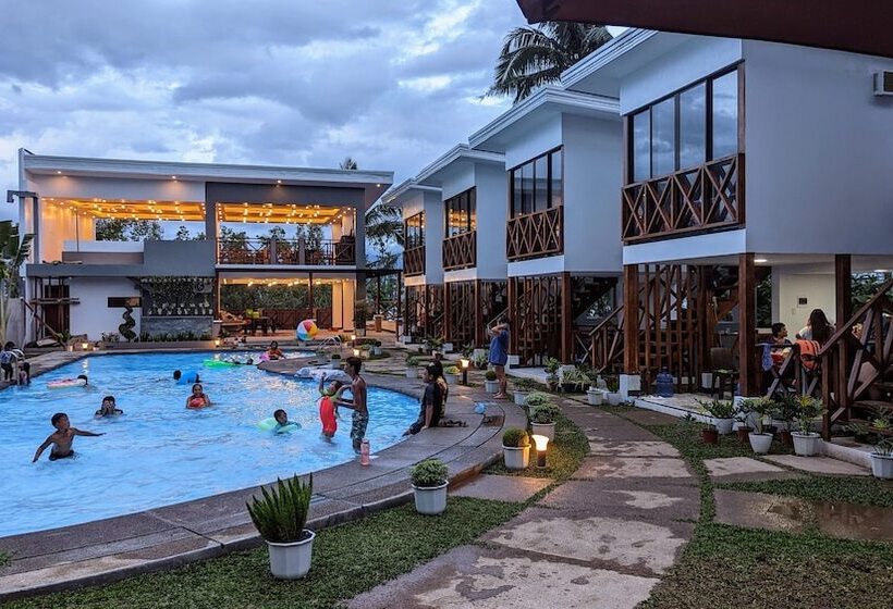 Bakawan Hideaway Resort And Restaurant