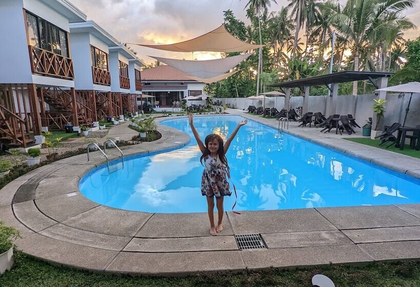 Bakawan Hideaway Resort And Restaurant