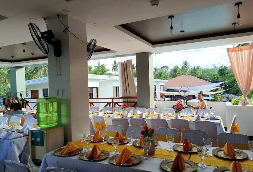 Bakawan Hideaway Resort And Restaurant