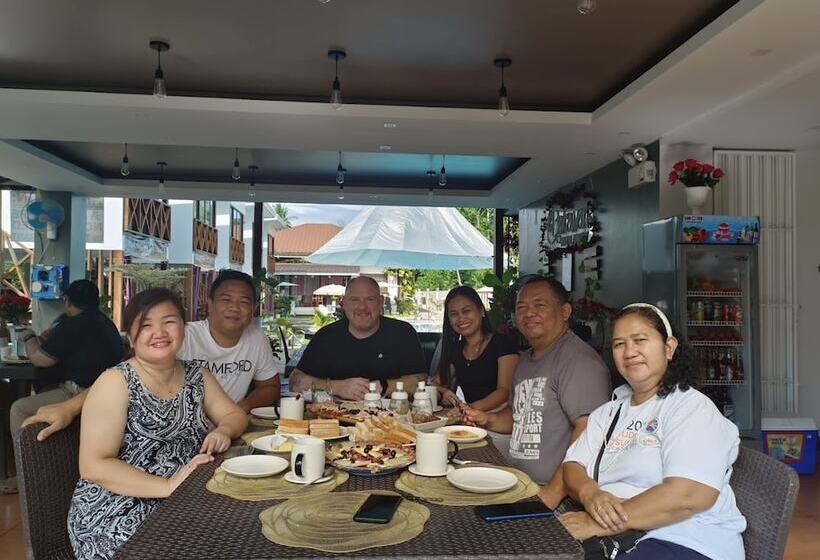 Bakawan Hideaway Resort And Restaurant