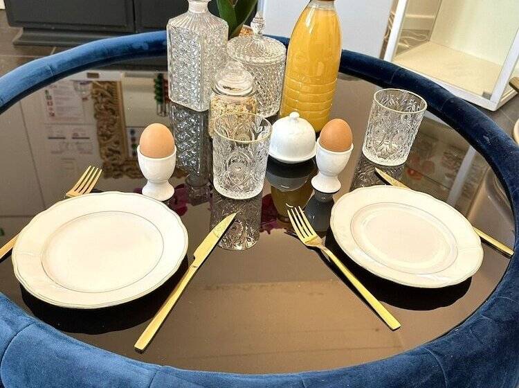 مبيت وإفطار Royal Horses