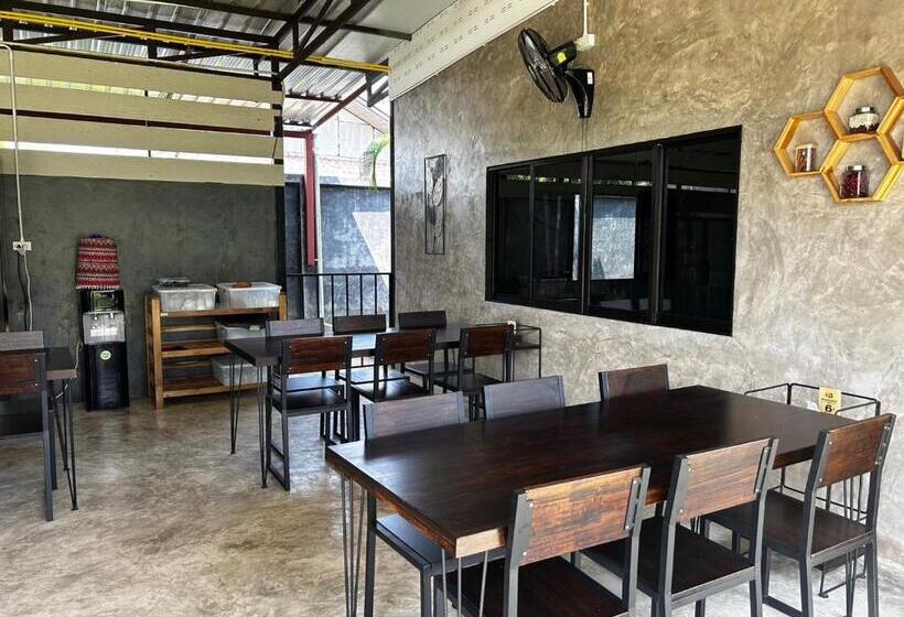 酒店 มนต์เมืองเชียงใหม่ รีสอร์ต Monmuang Chiangmai Resort