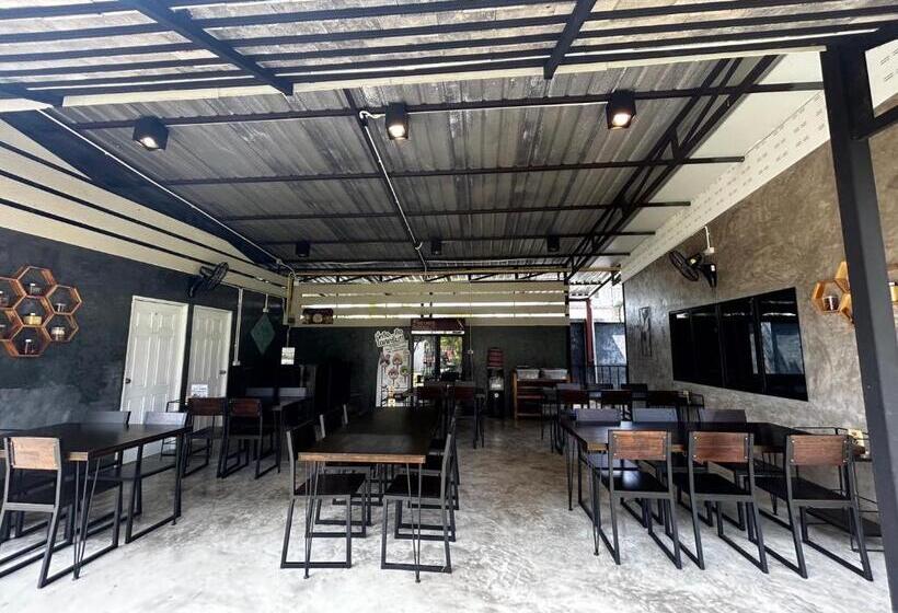 酒店 มนต์เมืองเชียงใหม่ รีสอร์ต Monmuang Chiangmai Resort