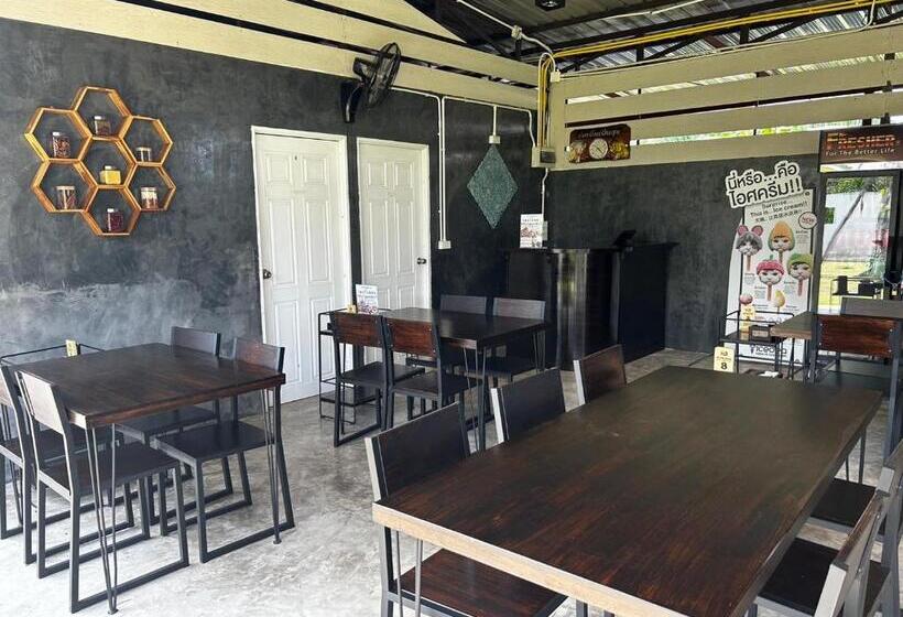 酒店 มนต์เมืองเชียงใหม่ รีสอร์ต Monmuang Chiangmai Resort