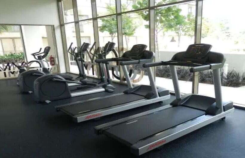 בית מלון כפרי By The Sea