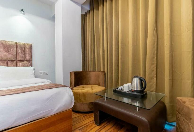 호텔 King S Bridge Suites & Spa