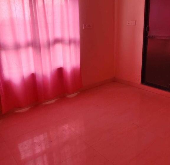 فندق Oyo 81141 Mangal Bhawan