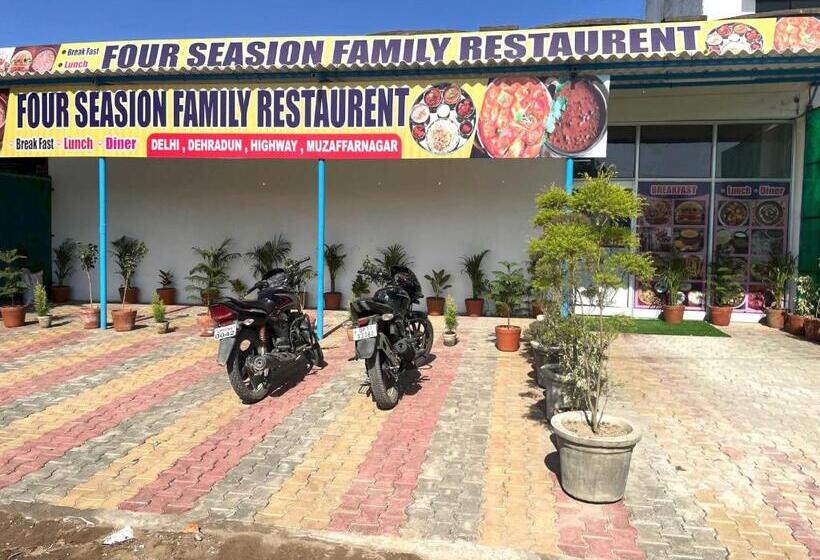 Отель Oyo 81155 Four Season Restaurant And Cafe