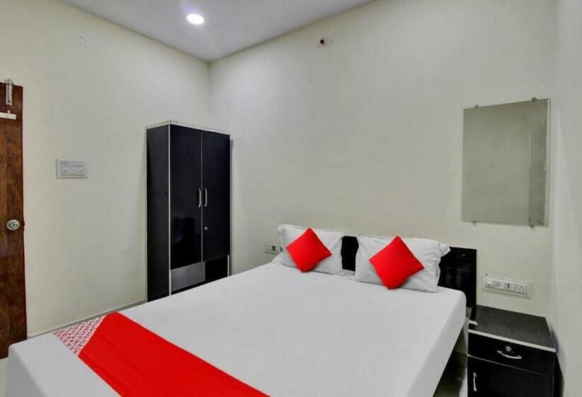 בית מלון כפרי Oyo Flagship 81143  Green Farm