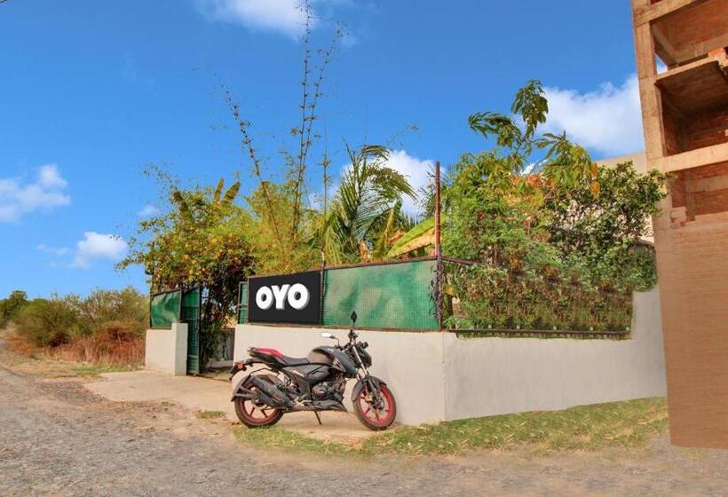 בית מלון כפרי Oyo Flagship 81143  Green Farm