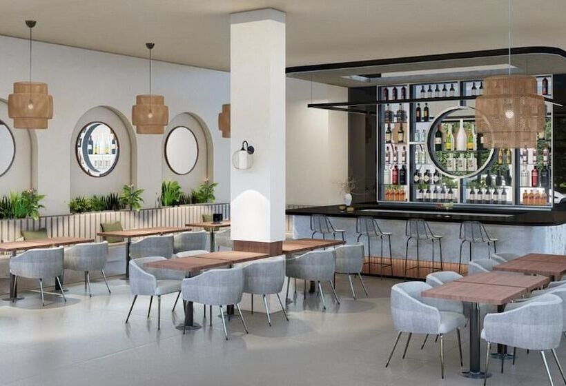 בית מלון כפרי Rodis