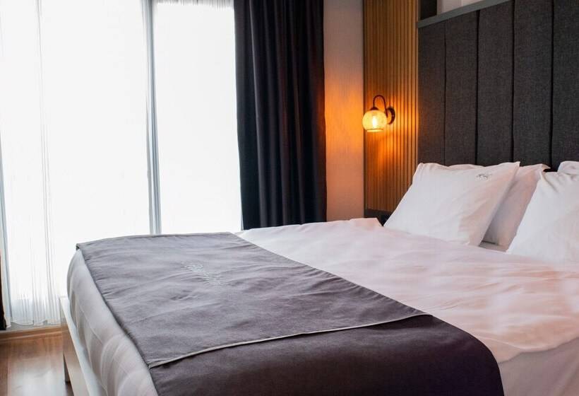 בית מלון כפרי Rodis