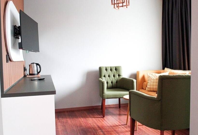 בית מלון כפרי Rodis