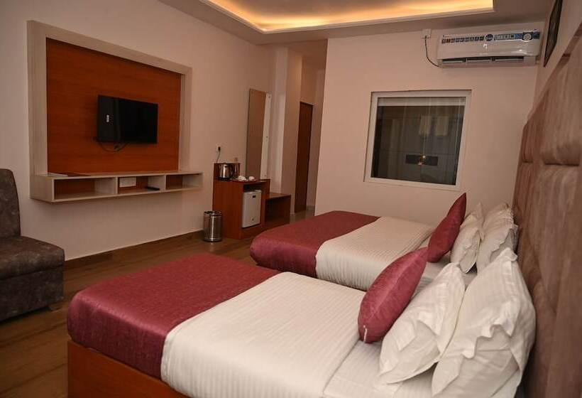 Sagar Residency  Best Mountain View Hotel In Palampur