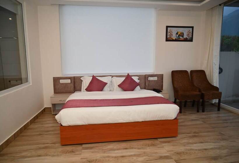 Sagar Residency  Best Mountain View Hotel In Palampur
