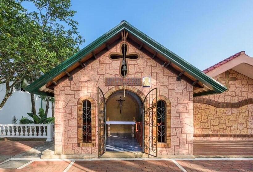 Отель Sunrise By Hype