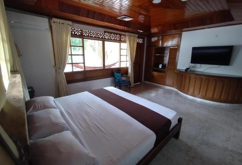 Отель Sunrise By Hype