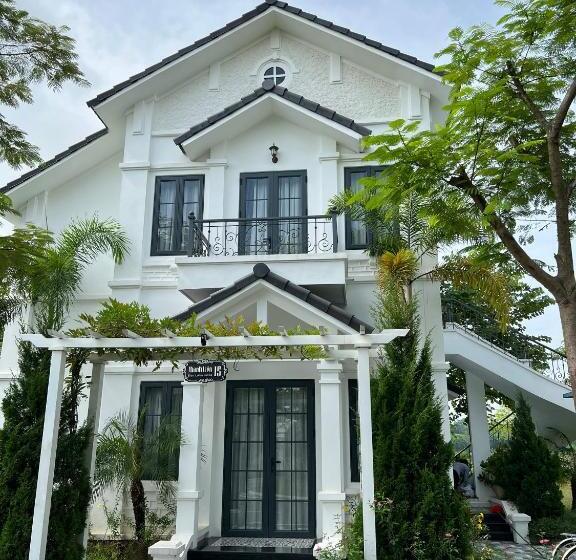 هتل Vườn Vua Resort & Villas