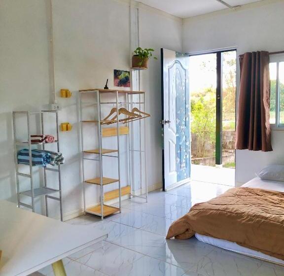 Pansiyon Chompunud House589 ชมพูนุชเฮ้าส์589