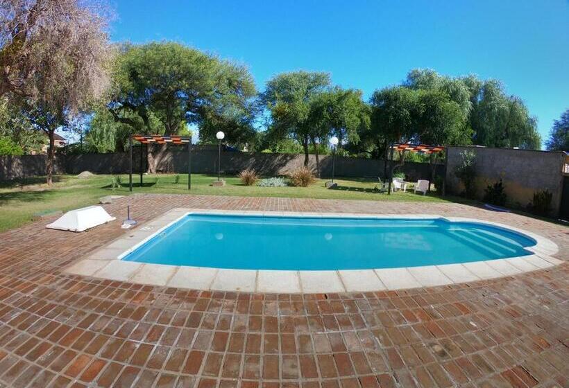 פנסיון Las Catalinas Cabañas