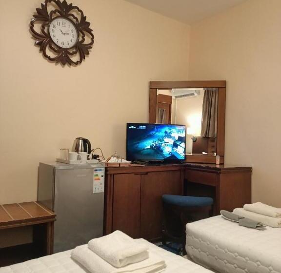 پانسیون Plaza De Petra