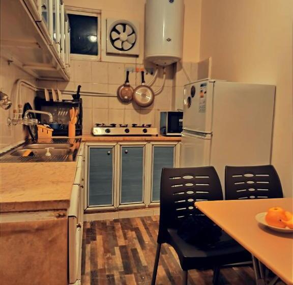 پانسیون Plaza De Petra